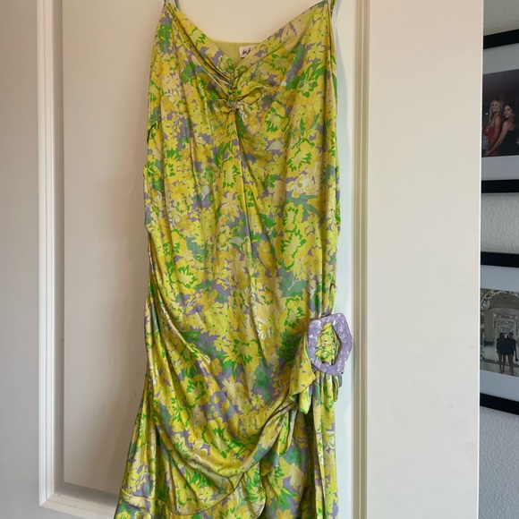 For love and lemons mini dress - Picture 2 of 4